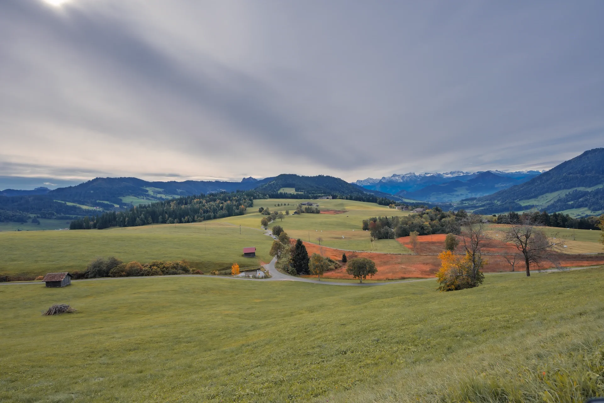 Gemütliche Innenplätze in der Bergbeiz